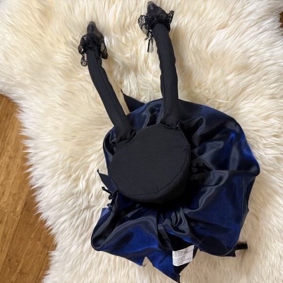 Broomstick Blvd. Halloween Shelf Sitting Witch Magic Skull Scepter Blue Black - Picture 13 of 16